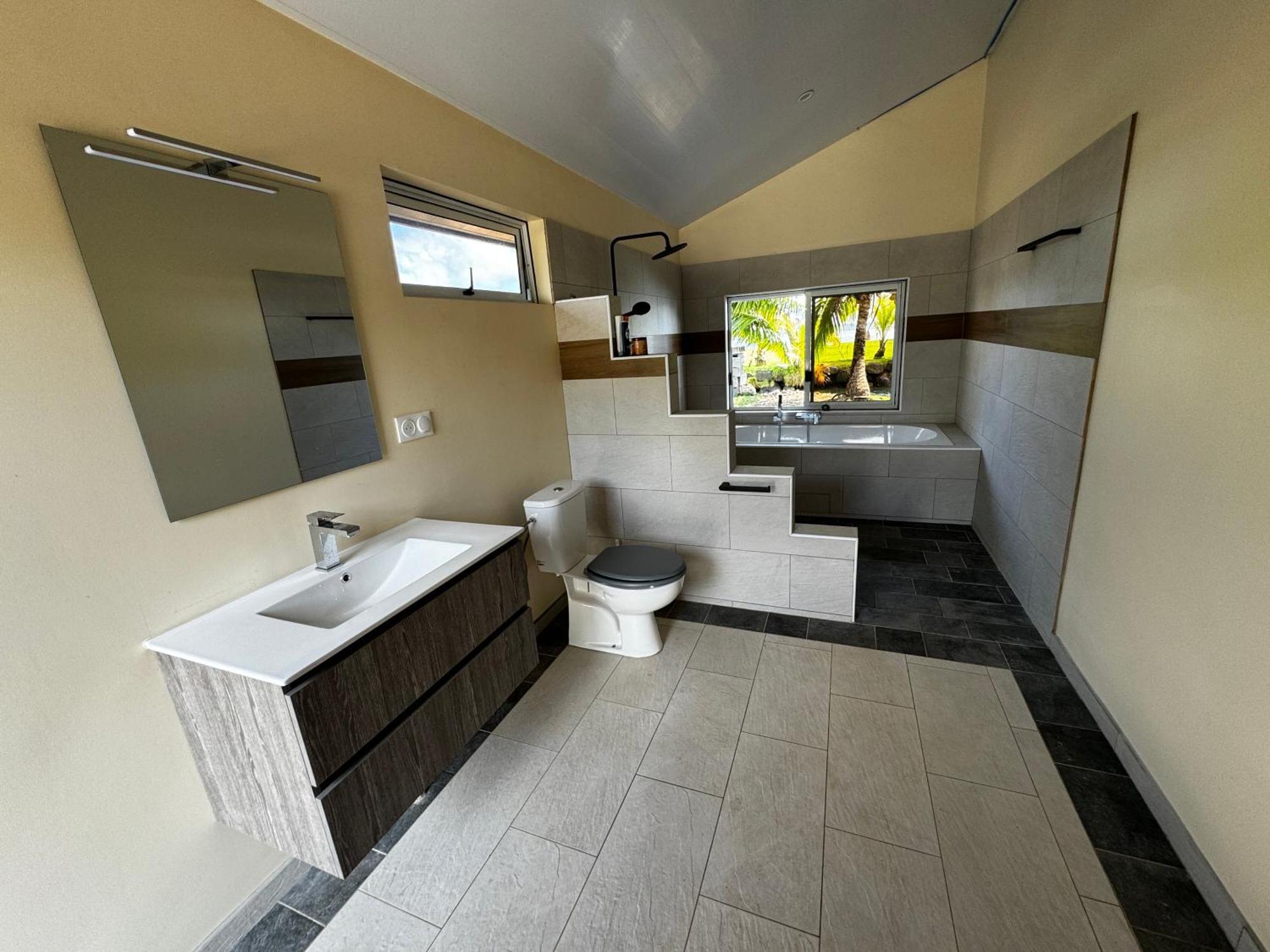 La Maison Du Bonheur Raiatea Tevaitoa Esterno foto